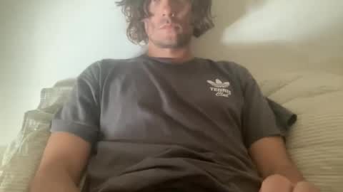 Snapshot of m9734 chatting on May 31, 4:58 pm m9734 online show from May 31, 4:58 pm