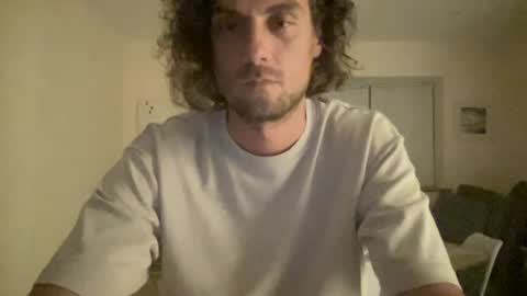Snapshot of m9734 chatting on July 6, 10:56 pm m9734 online show from July 6, 10:56 pm
