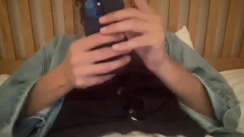 Snapshot of m9734 chatting on July 18, 10:13 pm m9734 online show from July 18, 10:13 pm