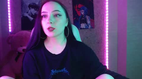 Snapshot of m_e_l_i_s_s_a_ chatting on November 14, 6:50 pm Melissa online show from November 14, 6:50 pm