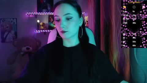 Melissa online show from June 14, 8:33 pm