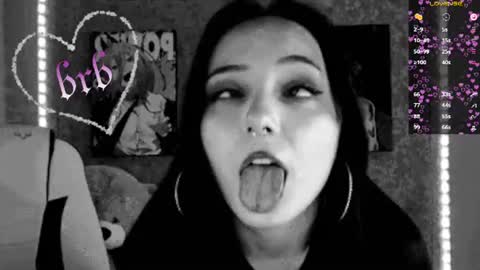 Melissa online show from July 9, 5:39 pm