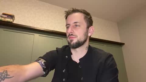 m_stephen online show from February 12, 4:29 am