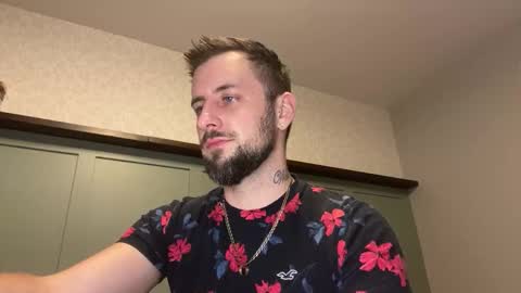 Snapshot of m_stephen chatting on March 15, 3:01 am m_stephen online show from March 15, 3:01 am