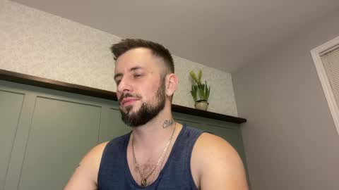 Snapshot of m_stephen chatting on March 27, 11:15 pm m_stephen online show from March 27, 11:15 pm