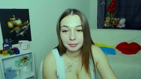 Vikki online show from February 14, 11:07 am