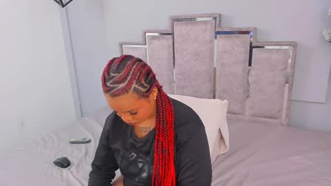 Snapshot of maaracooper chatting on January 8, 3:51 am Maraacooper online show from January 8, 3:51 am