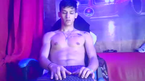 itgram pezlo josue online show from December 16, 5:38 am