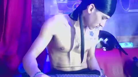itgram pezlo josue online show from December 21, 6:52 am