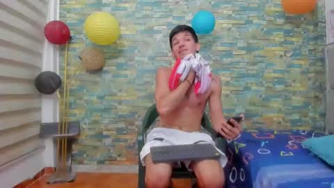 itgram pezlo josue online show from January 10, 3:48 pm