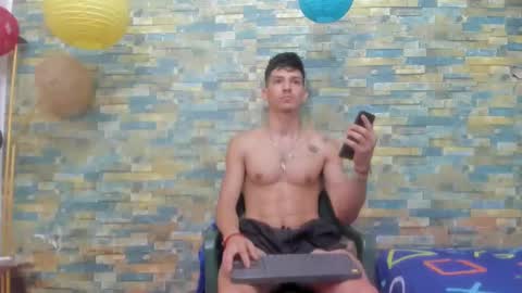 itgram pezlo josue online show from January 17, 3:53 pm