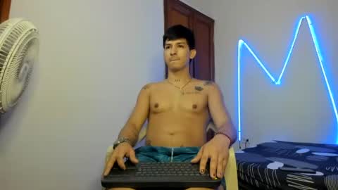 itgram pezlo josue online show from November 18, 12:53 pm