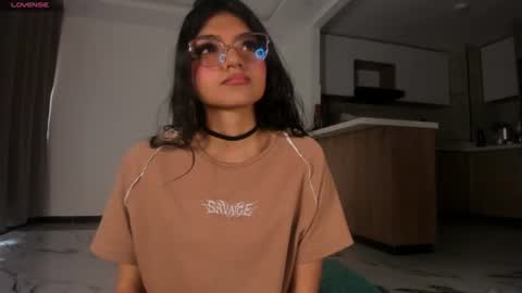 Snapshot of mabel_candy chatting on June 25, 8:13 pm Mabel Candy online show from June 25, 8:13 pm