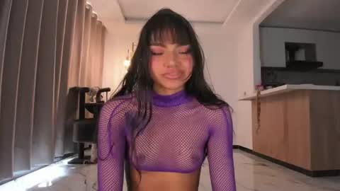 Snapshot of mabel_candy chatting on July 27, 6:04 pm Mabel Candy online show from July 27, 6:04 pm