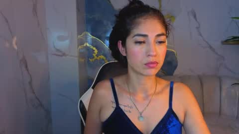 Mabell online show from May 21, 2:51 am