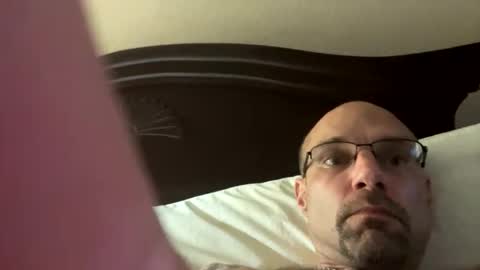 mac402992 online show from December 21, 5:47 am