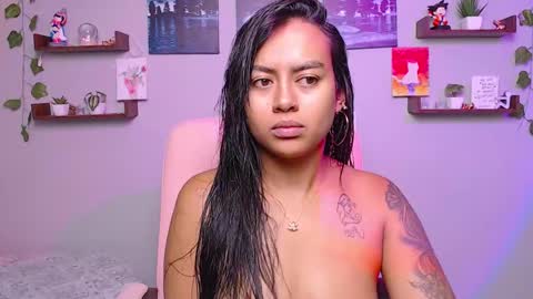 Snapshot of macey_hairy chatting on February 11, 11:32 am Macey Elliot Modelo Independiente online show from February 11, 11:32 am