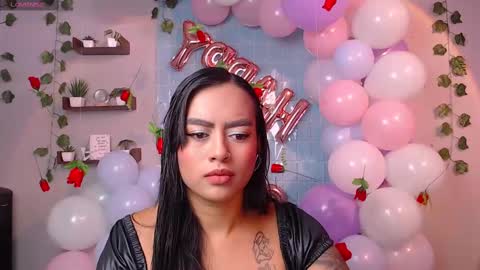 Snapshot of macey_hairy chatting on March 3, 12:58 pm Macey Elliot Modelo Independiente online show from March 3, 12:58 pm