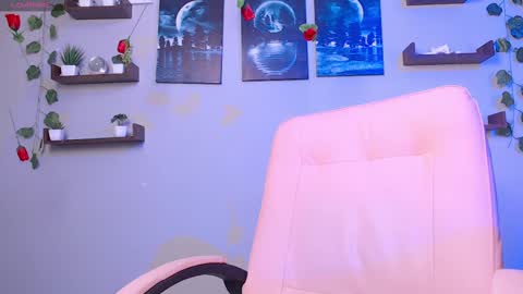 Snapshot of macey_hairy chatting on March 6, 6:05 pm Macey Elliot Modelo Independiente online show from March 6, 6:05 pm