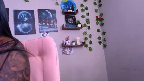 Snapshot of macey_hairy chatting on September 13, 5:35 pm Macey Elliot Modelo Independiente online show from September 13, 5:35 pm