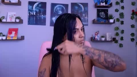 Snapshot of macey_hairy chatting on September 14, 9:36 pm Macey Elliot Modelo Independiente online show from September 14, 9:36 pm