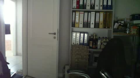 Snapshot of macfly67 chatting on June 18, 6:12 pm macfly67 online show from June 18, 6:12 pm