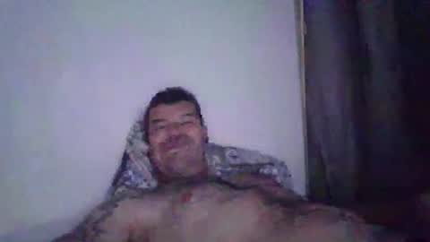 Snapshot of macgregorrrr chatting on December 4, 8:01 am macgregorrrr online show from December 4, 8:01 am