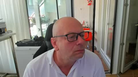 Andy online show from July 16, 5:57 am