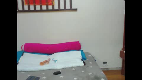 Snapshot of machissex chatting on February 25, 12:42 am machissex online show from February 25, 12:42 am