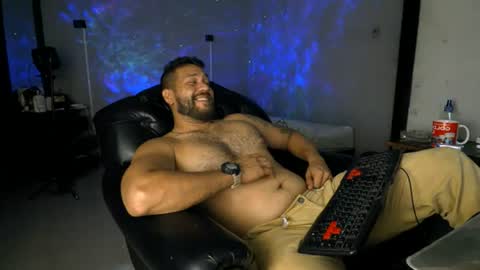 Snapshot of machohandsome chatting on June 19, 8:29 am Javier papichulo master how do you want online show from June 19, 8:29 am
