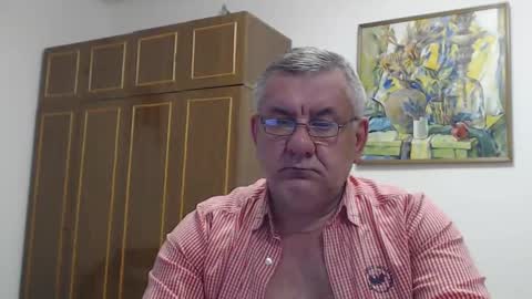 Macho online show from February 8, 9:15 pm