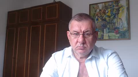 Macho online show from September 12, 12:27 pm