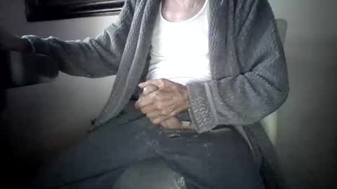 Snapshot of mack1960959307 chatting on April 3, 8:34 am Big mack 1 online show from April 3, 8:34 am