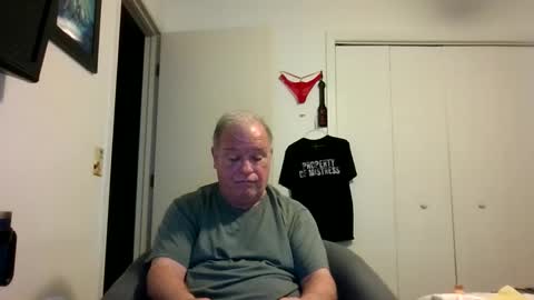 mackdocc001 online show from March 10, 5:07 pm