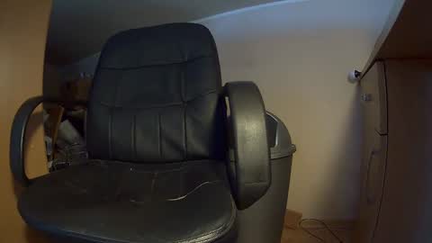 Snapshot of mackenss20 chatting on March 7, 12:23 pm Makan online show from March 7, 12:23 pm