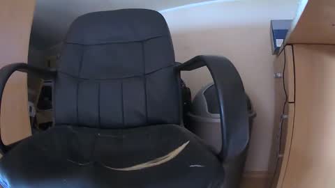 Snapshot of mackenss20 chatting on September 18, 10:50 am Makan online show from September 18, 10:50 am