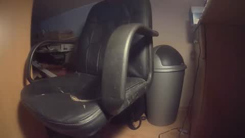 Snapshot of mackenss20 chatting on December 14, 7:40 pm Makan online show from December 14, 7:40 pm