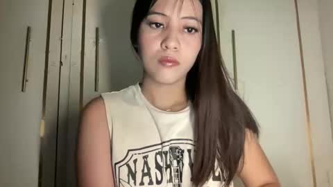 Snapshot of macycollinx chatting on March 13, 7:15 am Maceey online show from March 13, 7:15 am