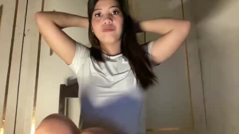 Snapshot of macycollinx chatting on March 23, 3:21 am Maceey online show from March 23, 3:21 am