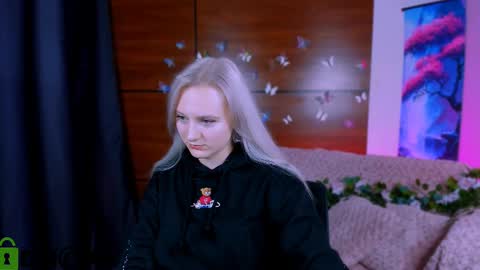 Ulis online show from December 19, 2:57 pm