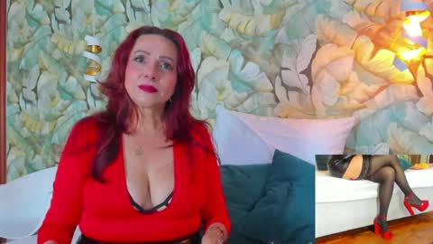 Snapshot of madame_angelic_1 chatting on April 17, 2:47 am Madam Angelic online show from April 17, 2:47 am