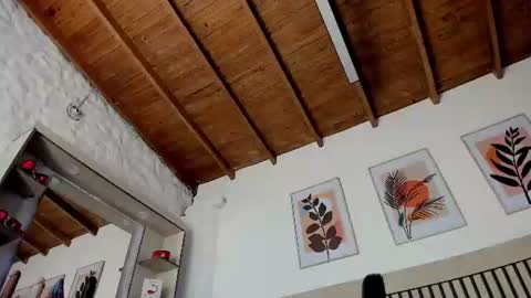 Snapshot of madame_ibby chatting on June 20, 11:57 am madame ibby online show from June 20, 11:57 am