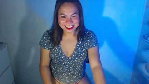 Ivy online show from May 20, 10:32 am