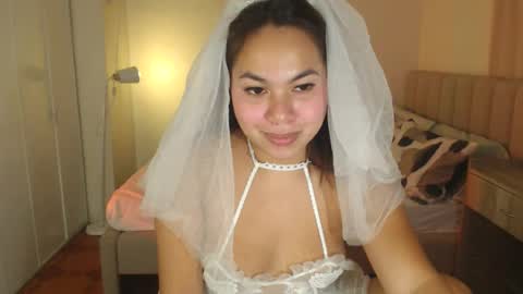 Ivy online show from July 22, 6:49 am