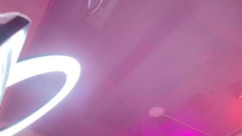 Madame Scarllet  online show from February 27, 11:10 am