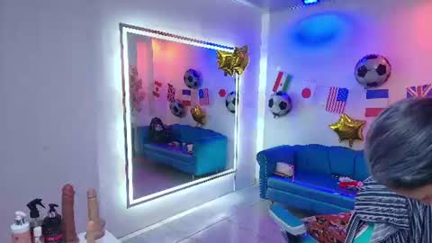 Madame Scarllet  online show from July 14, 11:38 am