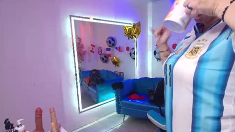 Madame Scarllet  online show from July 15, 11:48 am