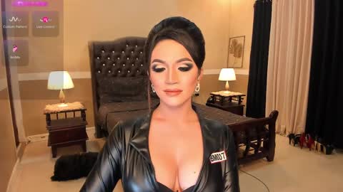 Alison Kloss online show from December 5, 2:31 am