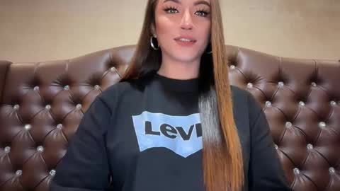 Alison Kloss online show from February 3, 6:22 am