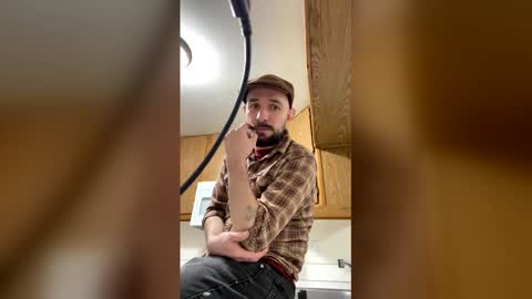 madbanjo online show from April 18, 10:54 pm